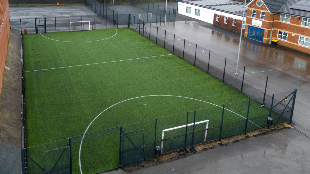 3G Pitch at Rhyddings School in Alderley Edge