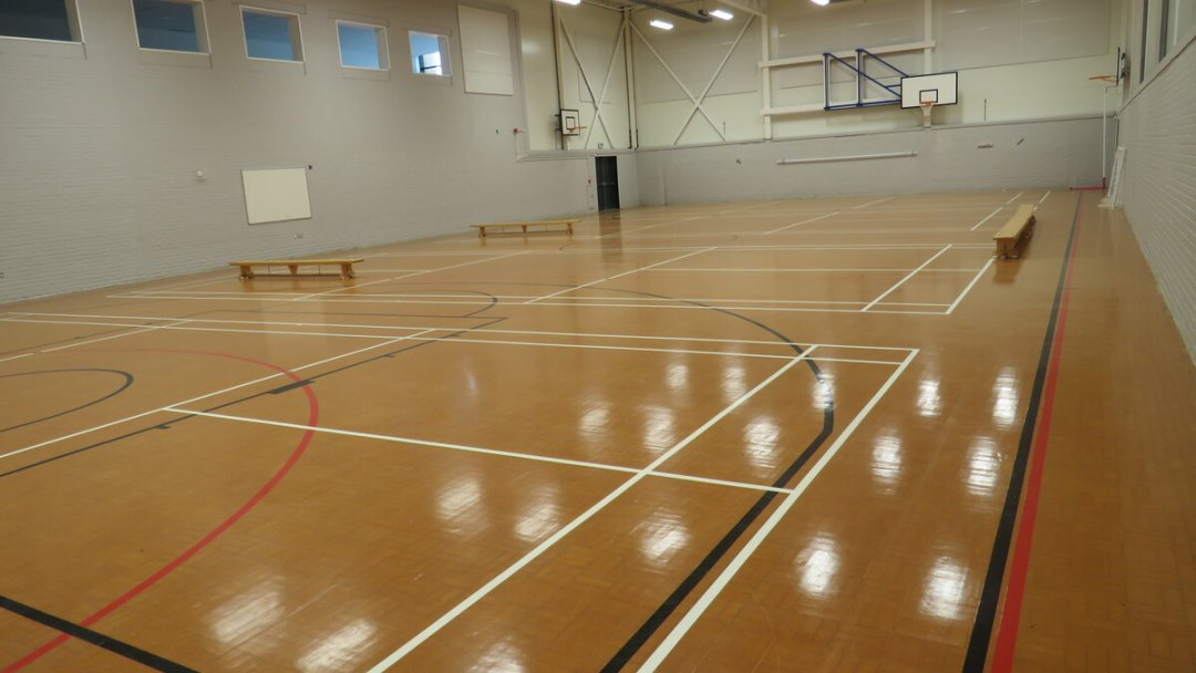 Sports Hall at Weald of Kent Grammar School (Sevenoaks) in Kent