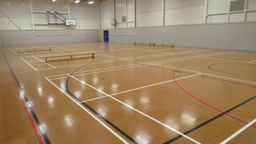 Sports Hall at Weald of Kent Grammar School (Sevenoaks) in Kent