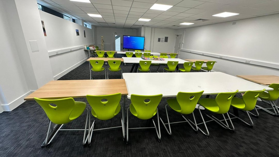 Sports Block Classroom at Borough Academy in London