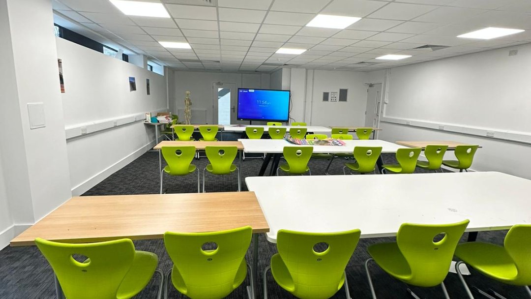 Sports Block Classroom at Borough Academy in London