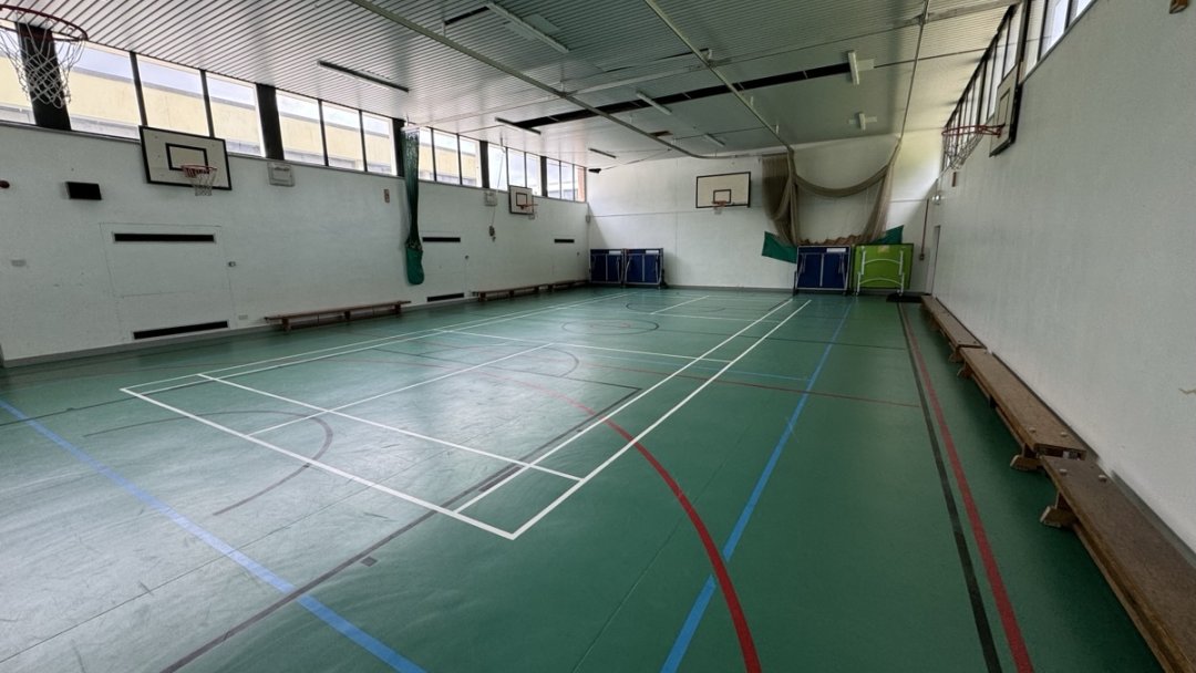 Gym 2 - Girls at King Edward VI School in Morpeth