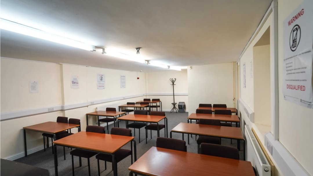 Room 104 24 Capacity at North London College in London