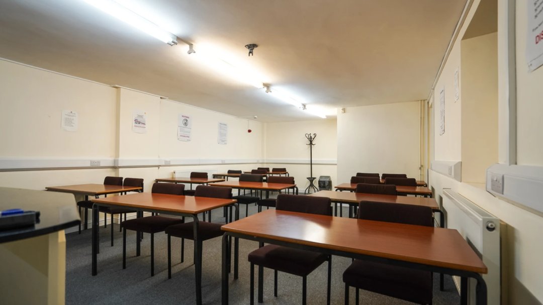 Room 104 24 Capacity at North London College in London