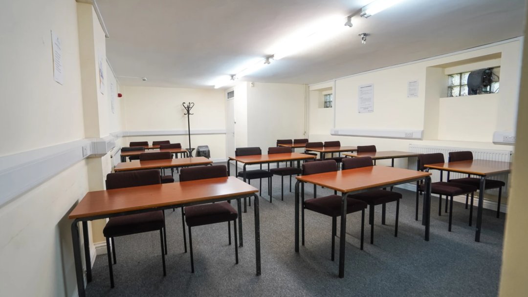 Room 104 24 Capacity at North London College in London