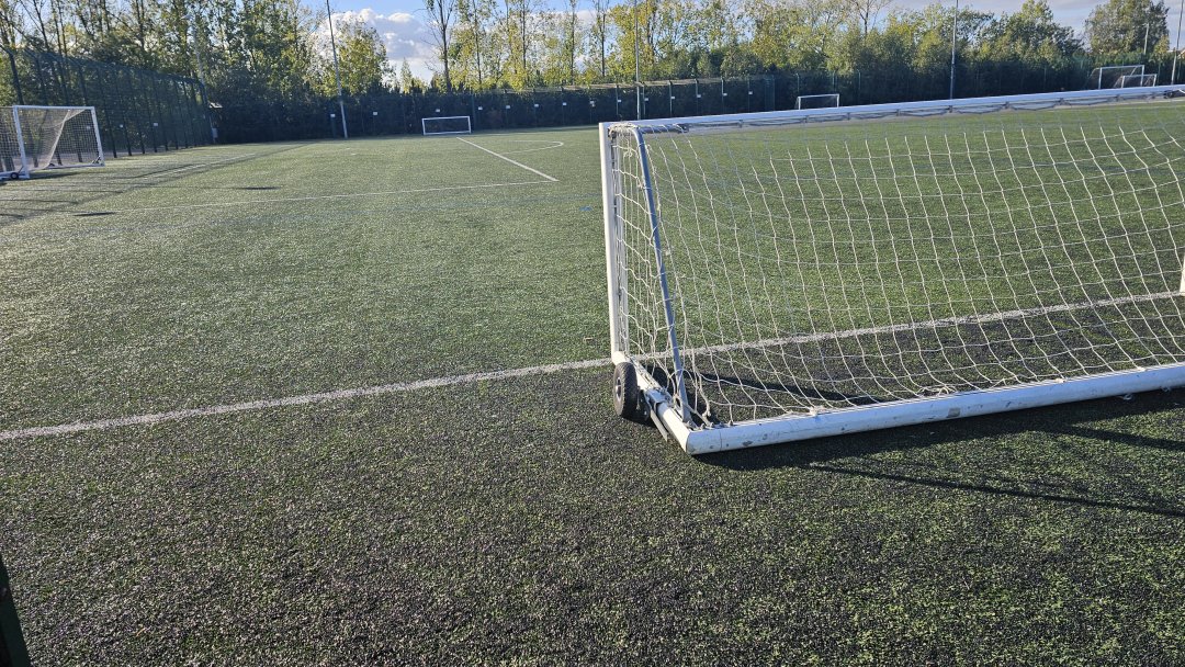 3G Pitch at Hampton Gardens School in Peterborough