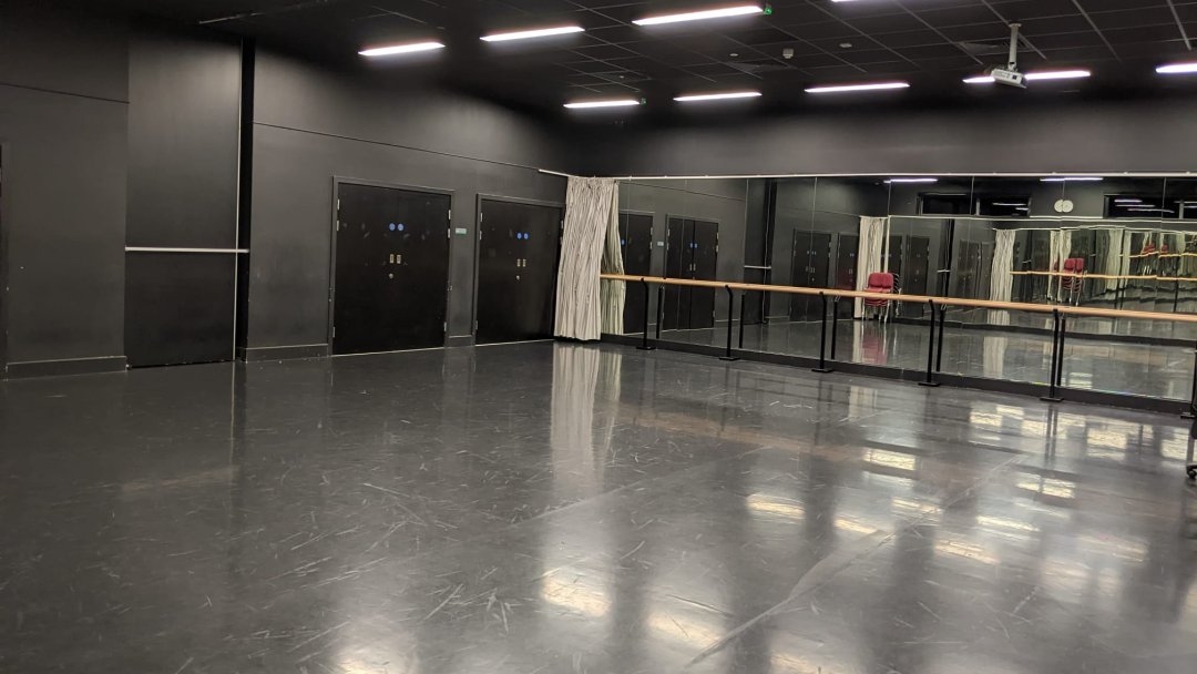 Performance Studio at Bitterne Park School in Southampton