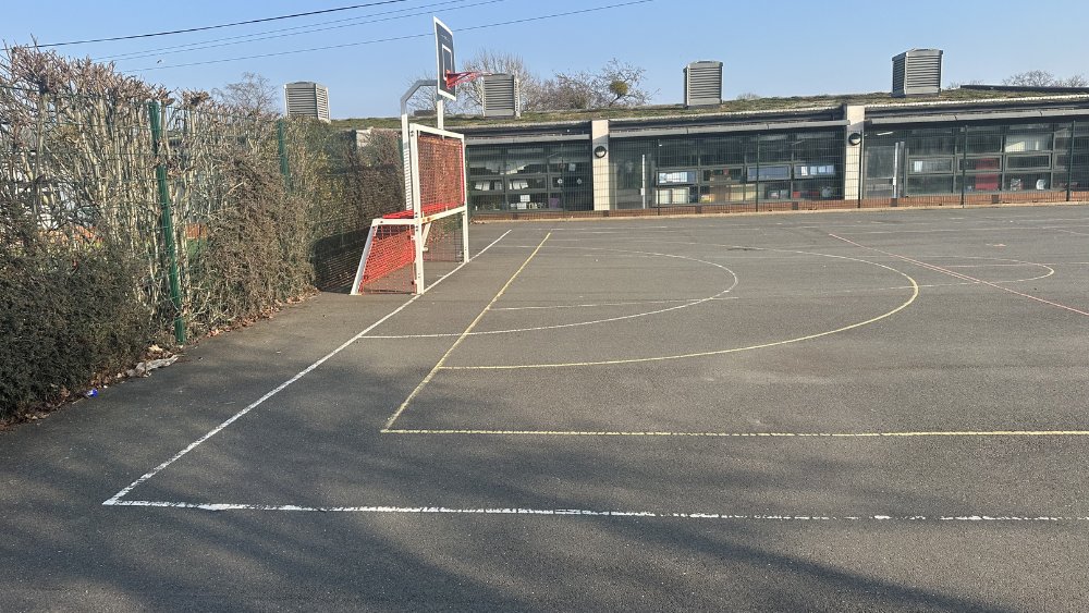 MUGA at Heathfield Junior School in London