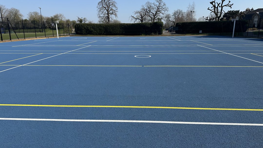Netball and Tennis Courts 1 at Radnor House in Kent