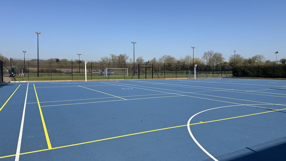 Netball and Tennis Courts 1 at Radnor House in Kent
