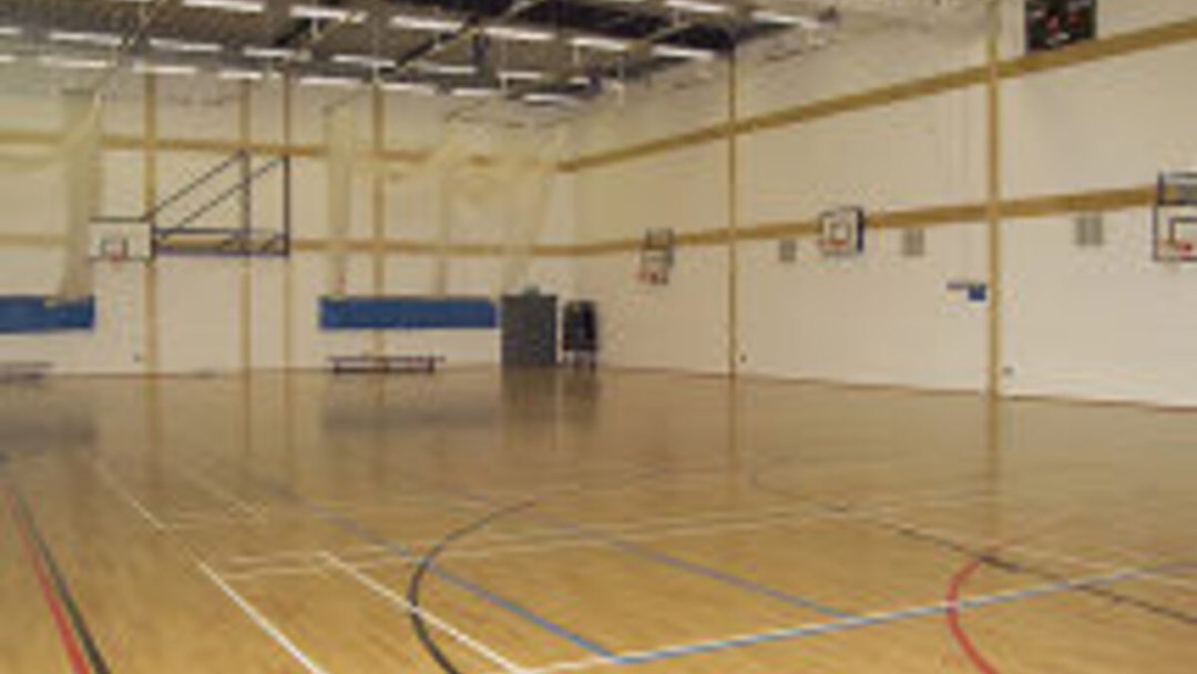 Sports Hall at Sir Geoffrey Leigh Academy in Dartford
