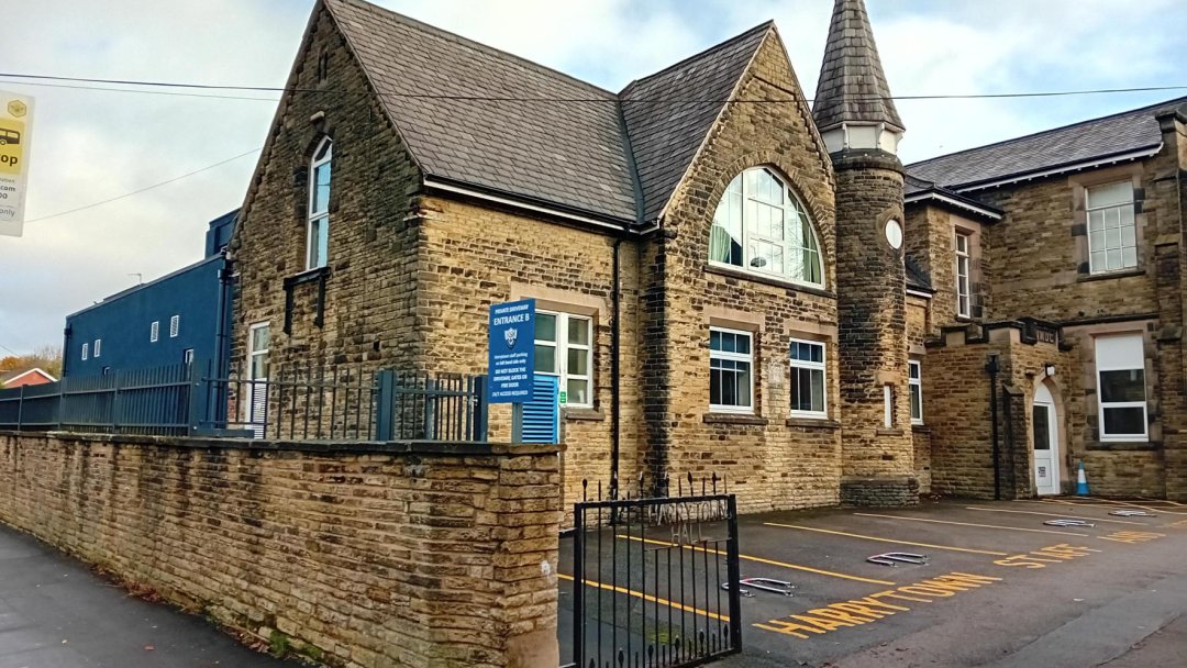 Harrytown Catholic High School Featured Image